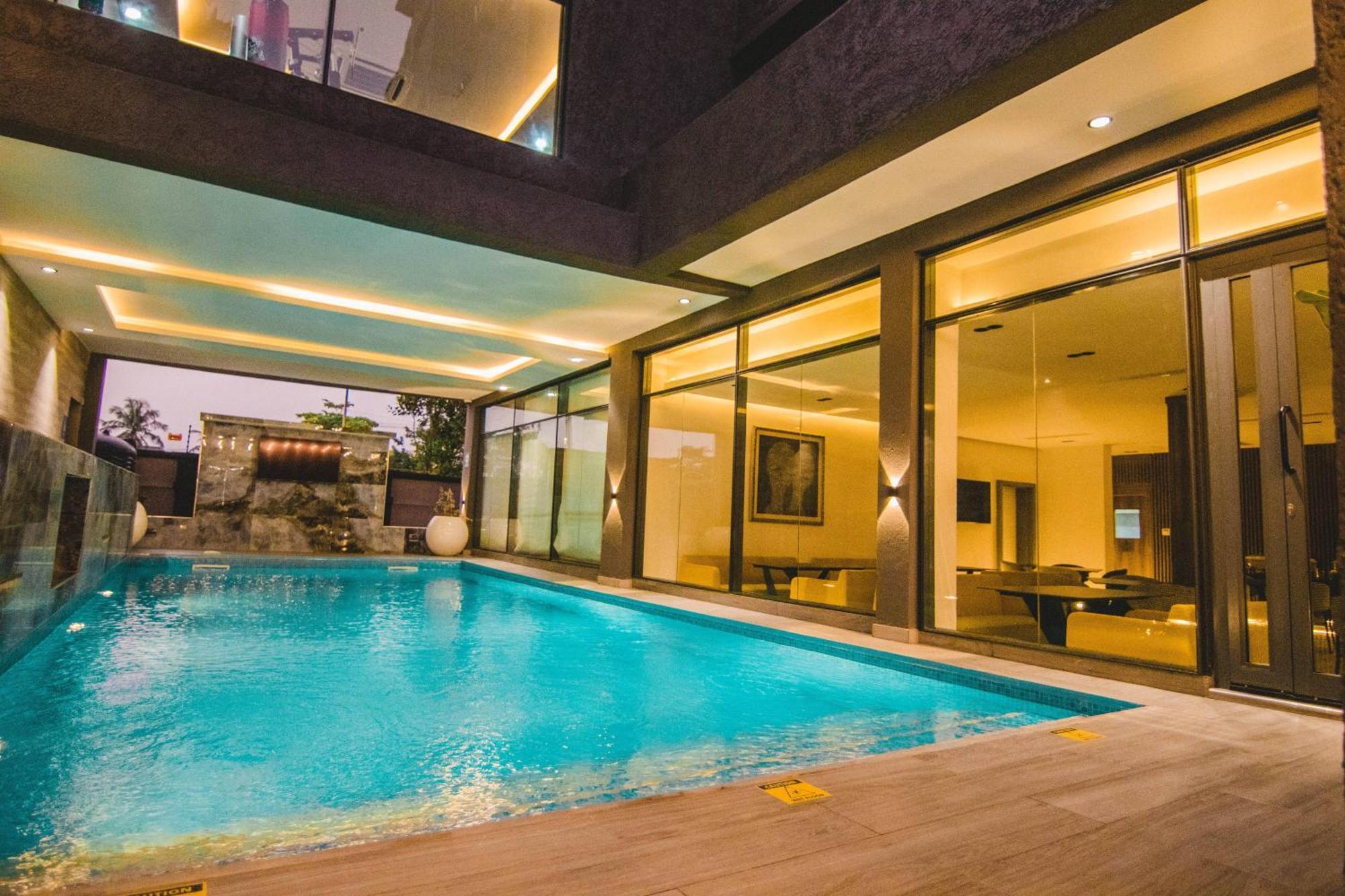 The Safron Hotel Lagos Extérieur photo