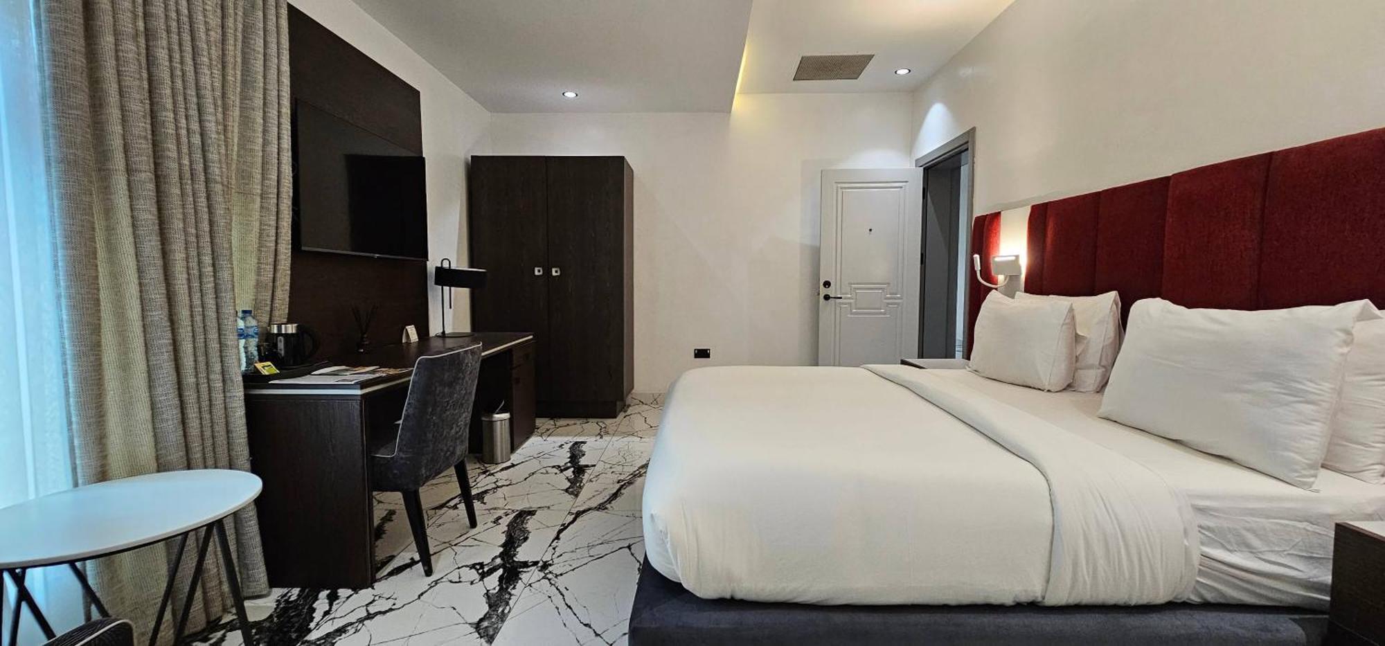 The Safron Hotel Lagos Extérieur photo