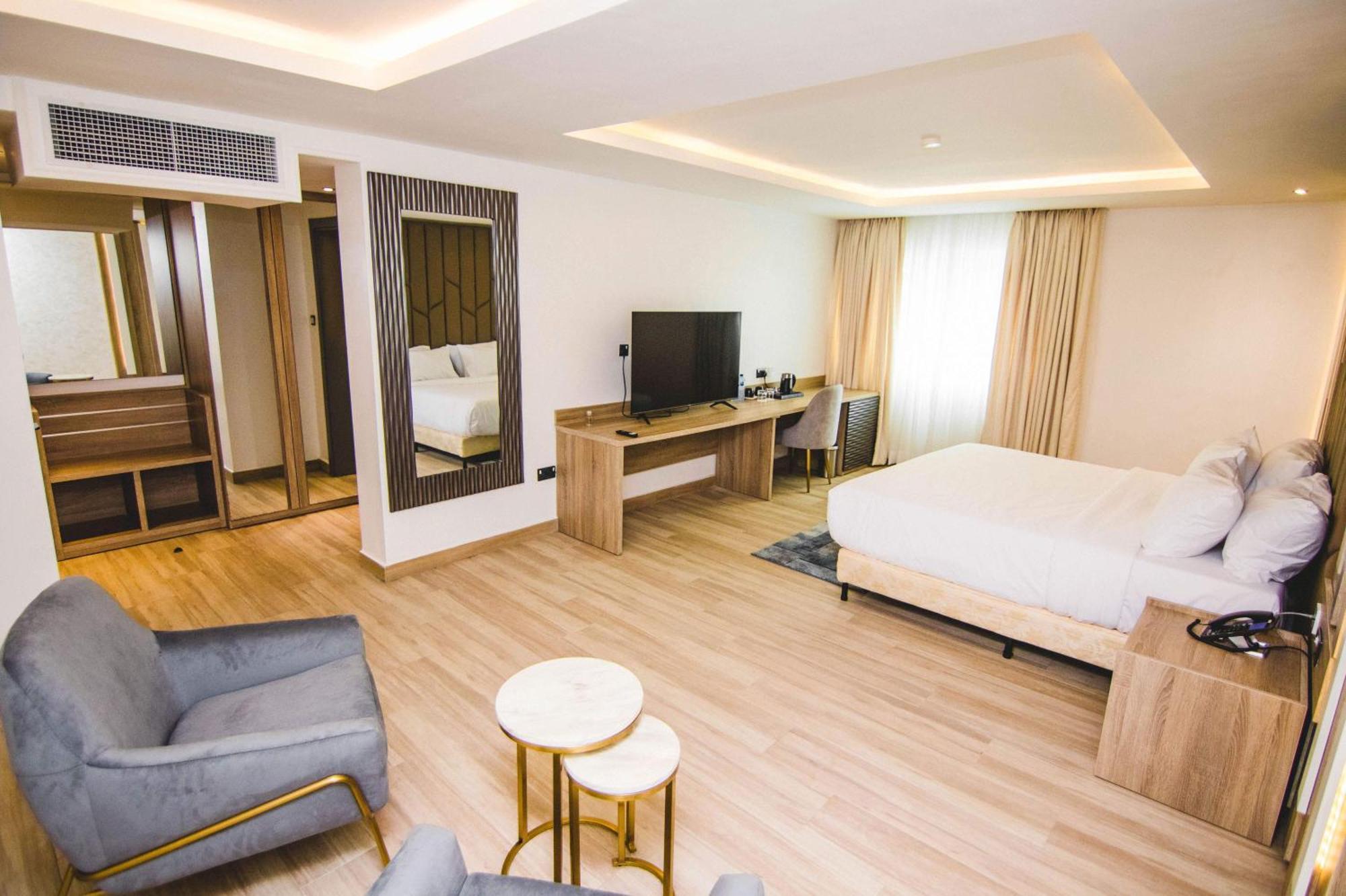 The Safron Hotel Lagos Extérieur photo