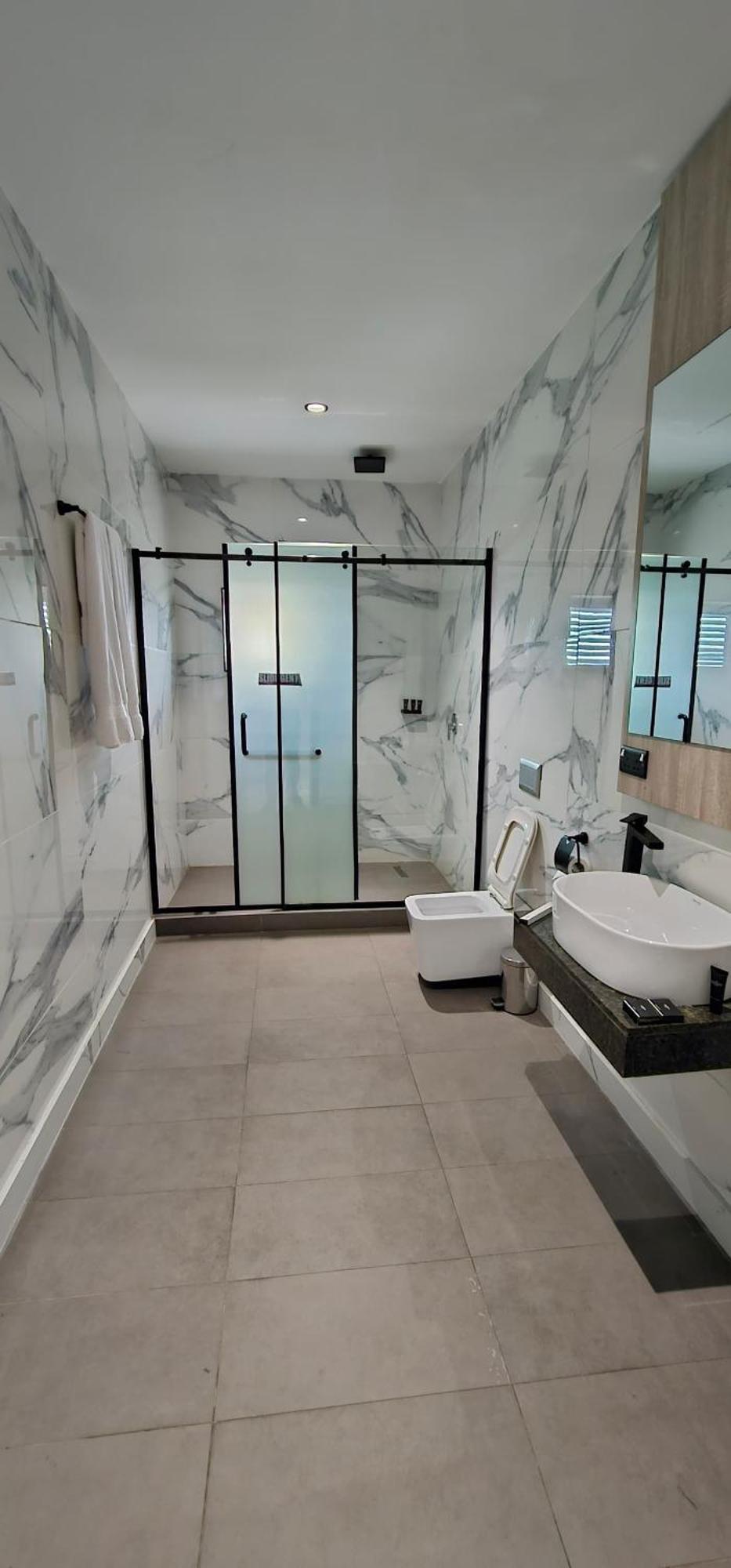 The Safron Hotel Lagos Extérieur photo